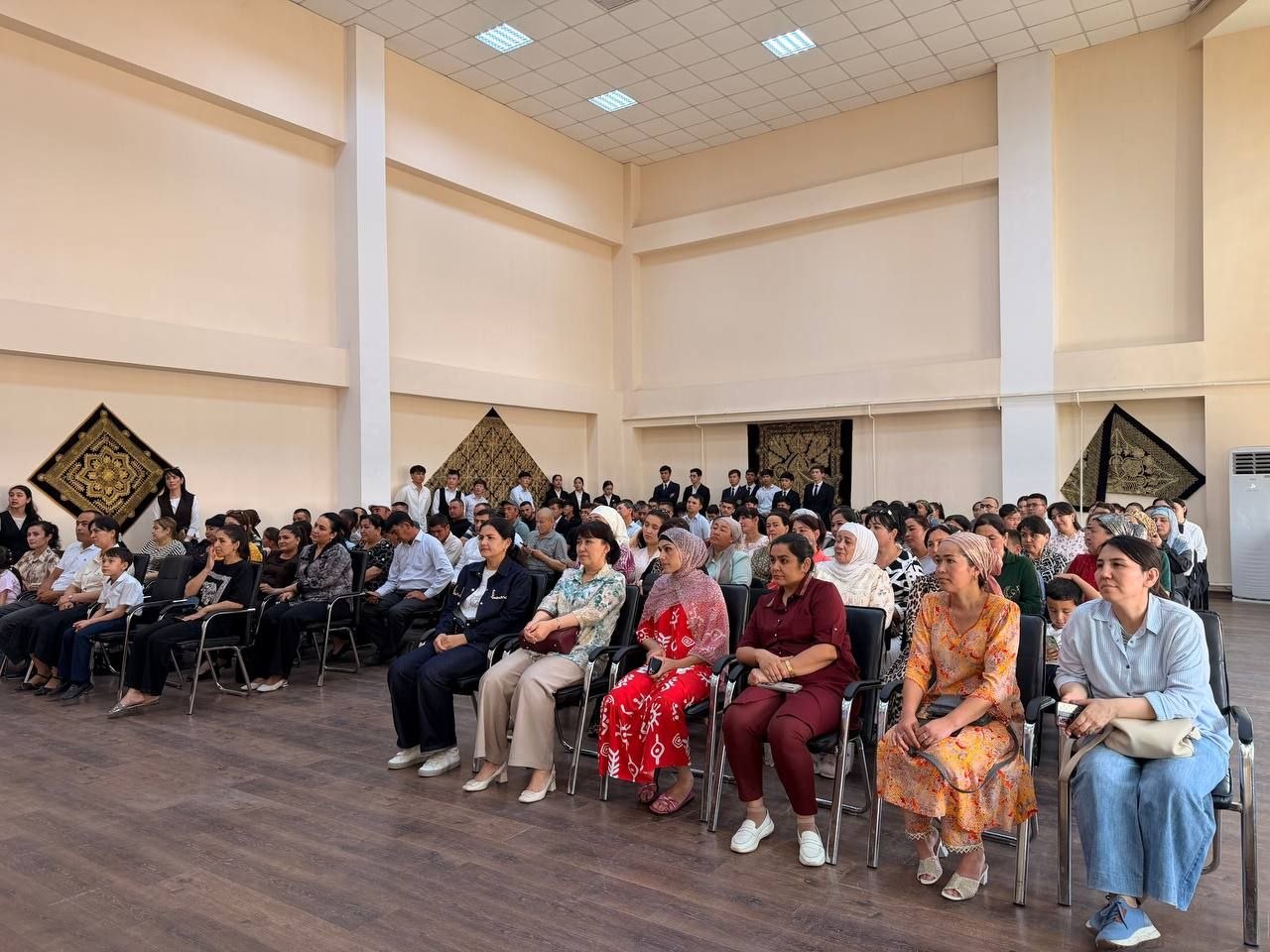 TATU Samarqand filiali akademik litseyida 20 may kuni noan’anaviy, o‘ziga xos yangicha bir tadbir bo‘lib o‘tdi. Fanlarni o‘zlashtirishda yaxshi natijalarga erishib, SAT (AQSHdagi standartlashtirilgan…
