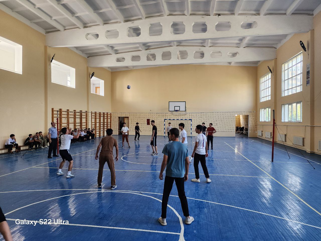 Muhammad al-Xorazmiy nomidagi Toshkent axborot texnologiyalari universiteti Samarqand filiali akademik litseyida "Besh tashabbus olimpiadasi" doirasida litsey bosqichi musobaqalari bo'lib o'tmoqda. O…