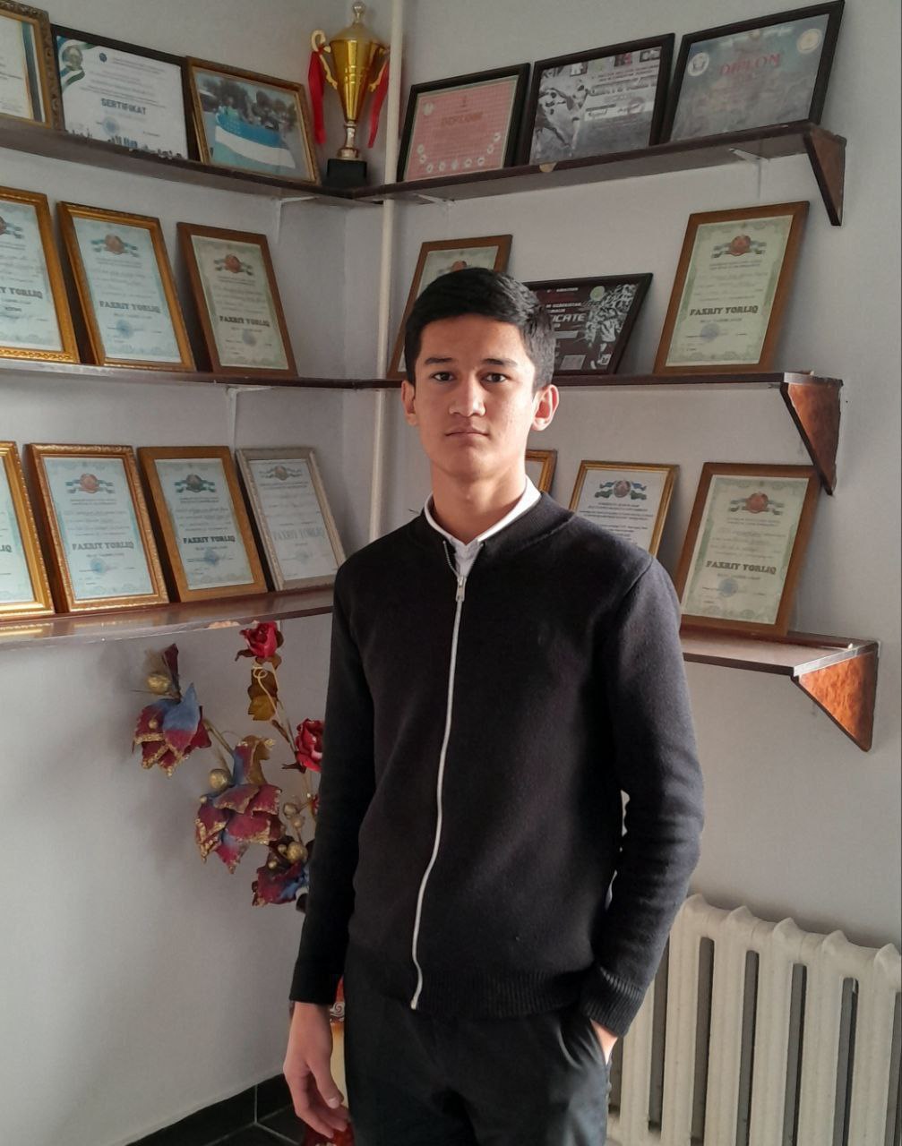 🇺🇿:Muhammad al-Xorazmiy nomidagi TATU Samarqand filiali akademik litseyi 207-guruh o'quvchisi Nizomov Sardorbek 4 ta Xalqaro darajadagi sertifikatlarga ega bo'ldi.